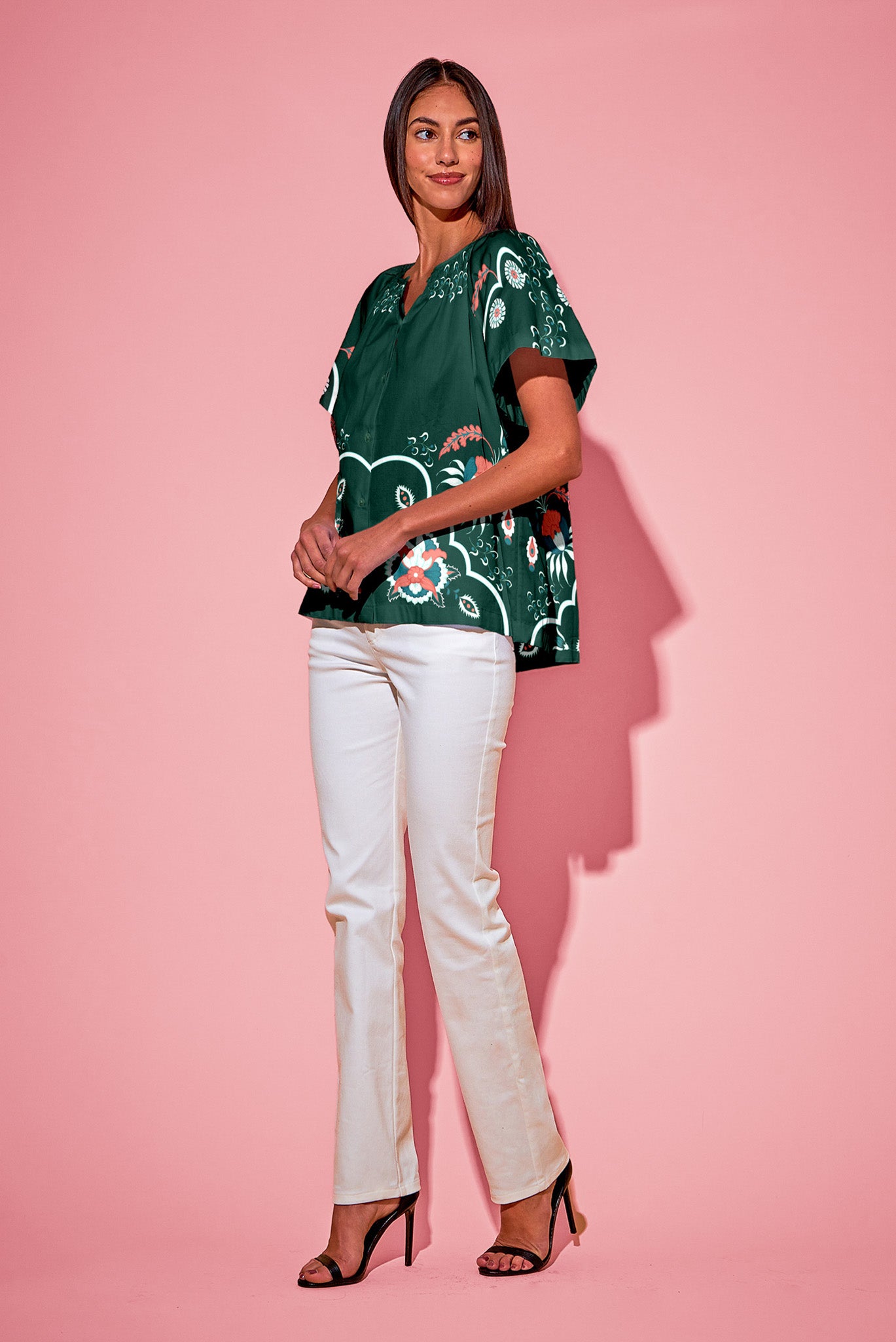 The Short Sleeve Classic Blouse | Emerald Dutch Blossoms