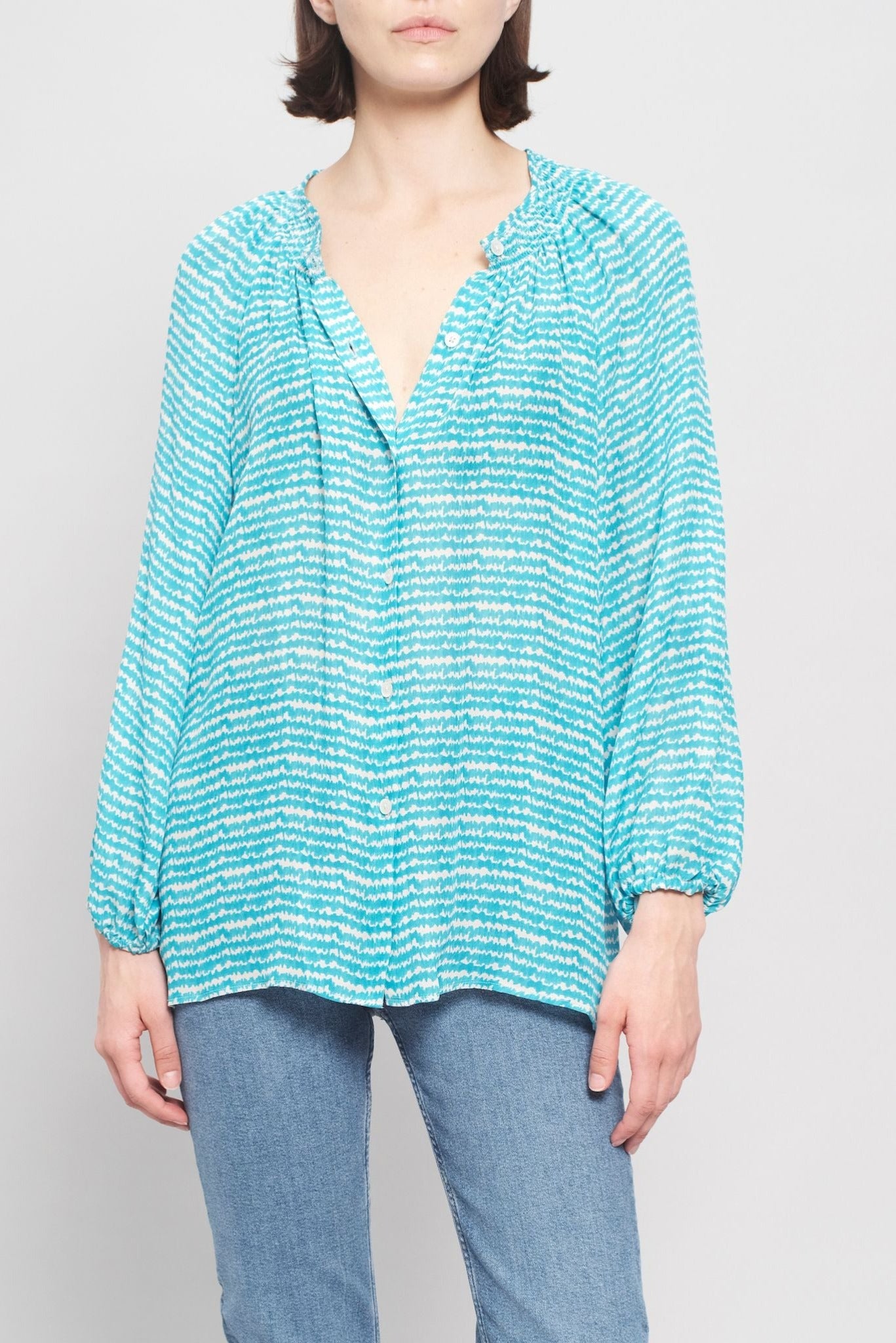 The Classic Blouse | Vibrant Turquoise Sound